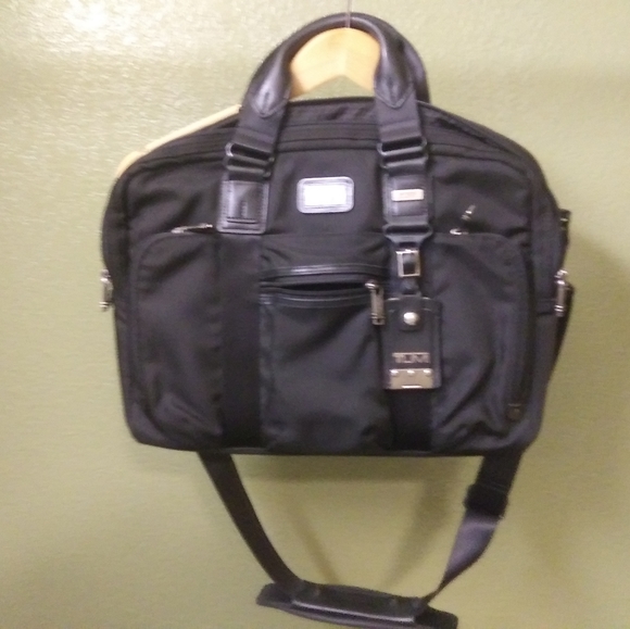Tumi Mens Laptop Bab - Picture 1 of 3